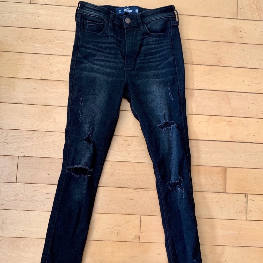 Hollister Hi-rise Super Skinny Jeans - size 3/26